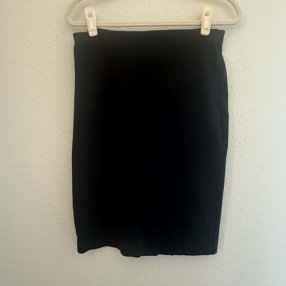 Merona Black Stretch Hidden Zipper Back Slit Short Pencil Skirt Women's Size 6